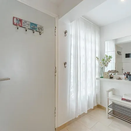 Summer Dream - Island Village Apartment *